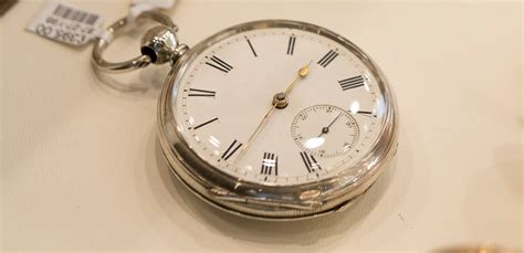 vintage watch repairs melbourne